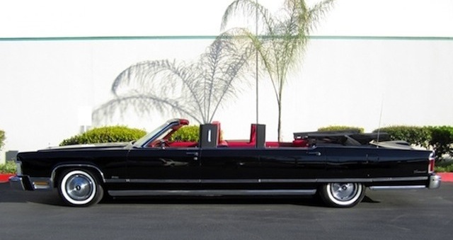http://www.thehogring.com/wp-content/uploads/2013/08/The-Hog-Ring-Auto-Upholstery-Community-Convertible-Classic-Lincoln-Limo-2.jpg