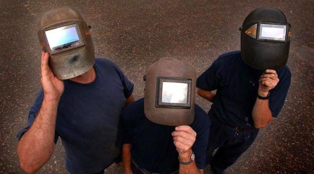 The Hog Ring - Using Welding Helmets to View the Eclipse