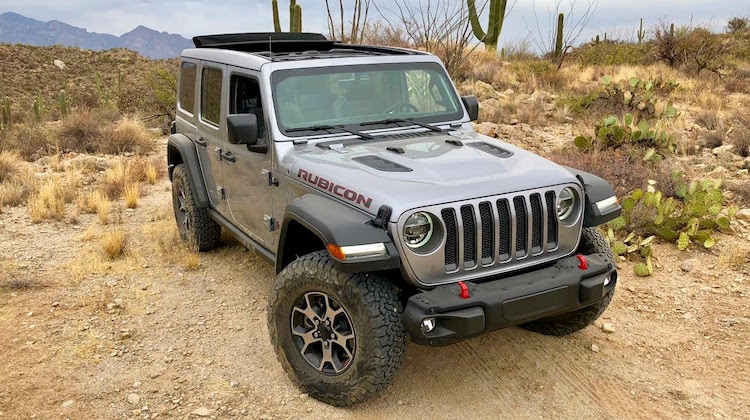 The Hog Ring - New Wrangler Top Wows Crowds at NAIAS