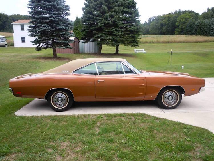 The Hog Ring- First Project Car 1969 Dodge Charger