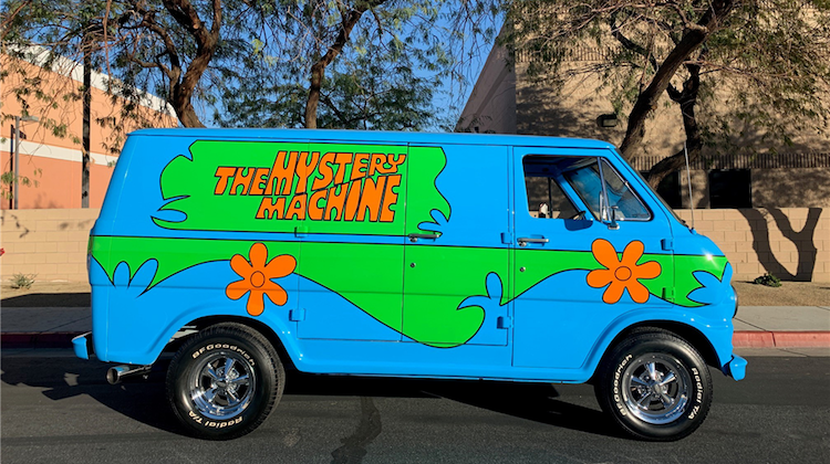 The Hog Ring - Scooby-Doo Mystery Machine Sells for 59K