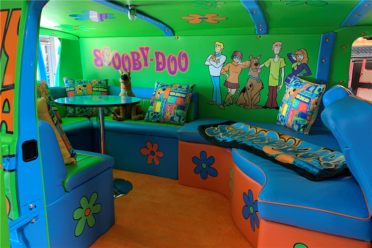 The Hog Ring - Scooby-Doo Mystery Machine Sells for 59K