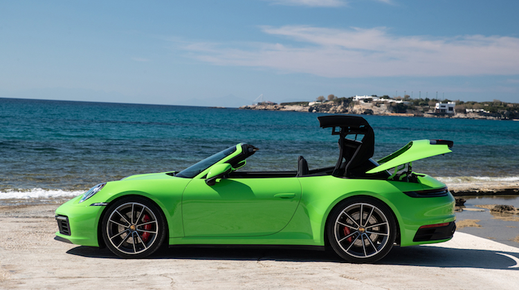 The Hog Ring - Watch the Porsche 911 Soft Top in Action