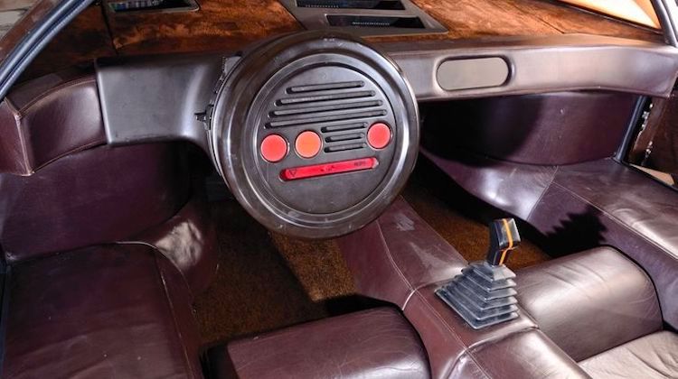 The Hog Ring - Lancia Stratos Sibilo steering wheel