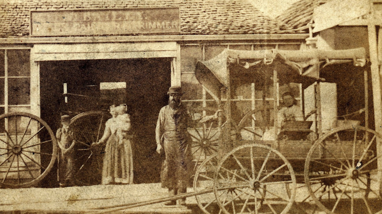 The Hog Ring - What Trim Shops Looked Like in the 1800s