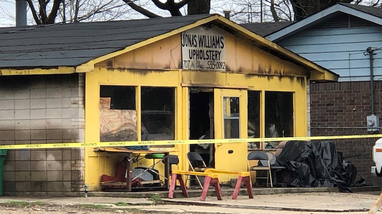 The Hog Ring - Fire at Arkansas Trim Shop Kills 1 Person